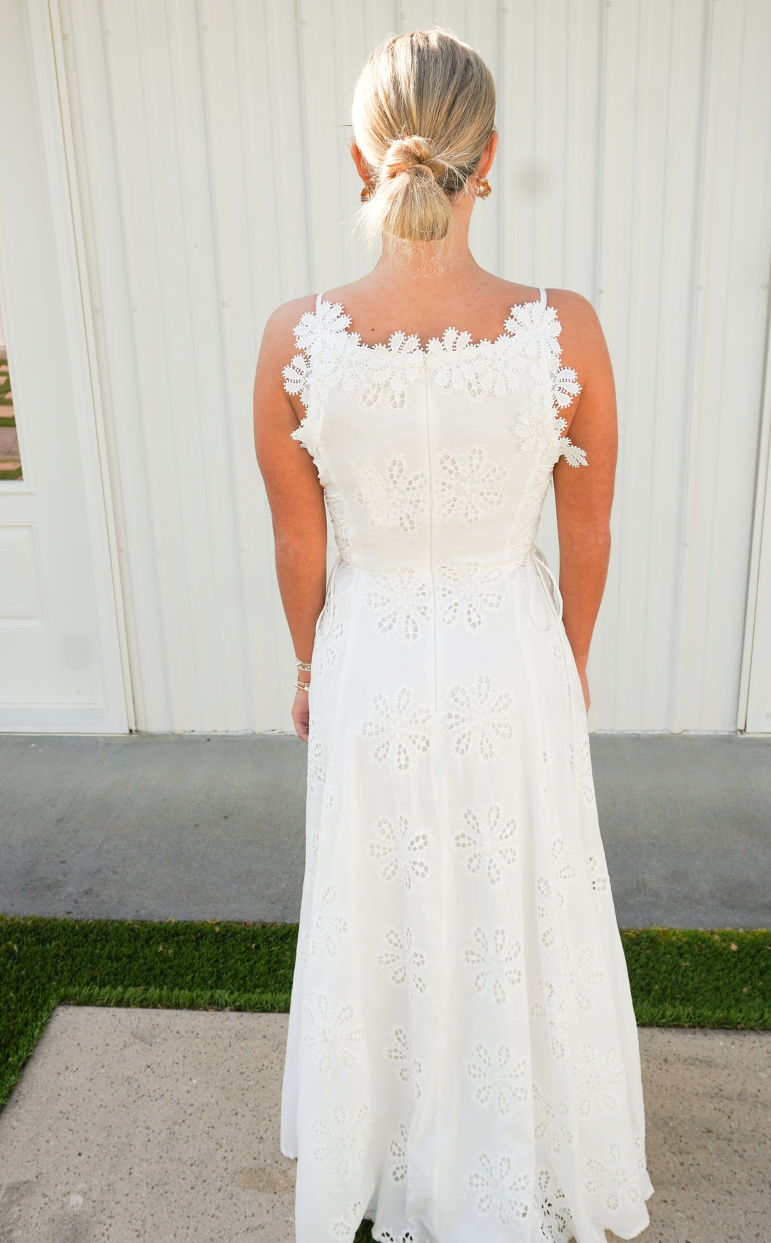 eyelet lace inset maxi dress The Sunbeam Eyelet Lace Inset Tiered Maxi Dress Large / Ivory