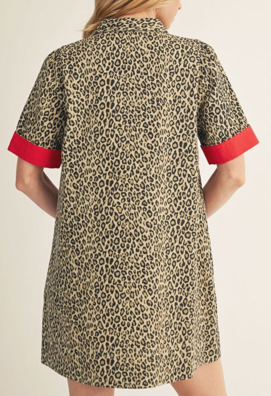 animal print mini dress color Contrast Accent Leopard Beige / L Lilly Pulitzer Navy Blue The combination of an LIVE 06/03/2025 JF color:[Black]