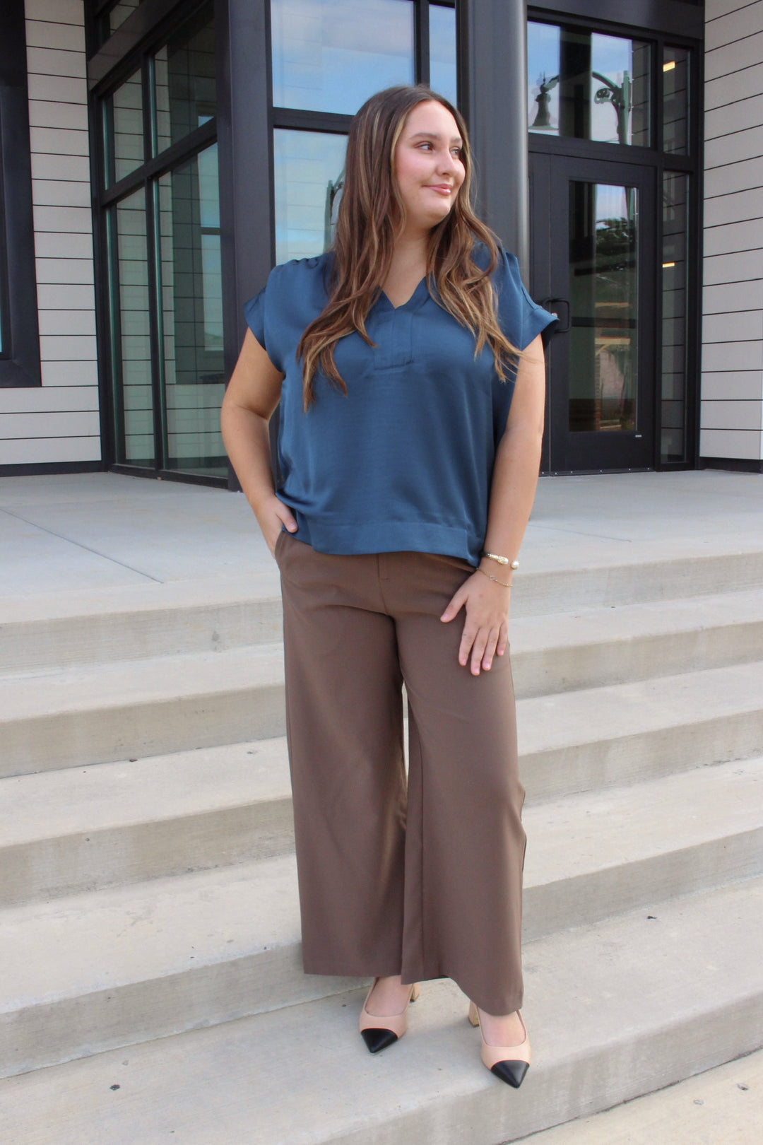 V-Neck Placket Shirring Top – Azlinn Hope