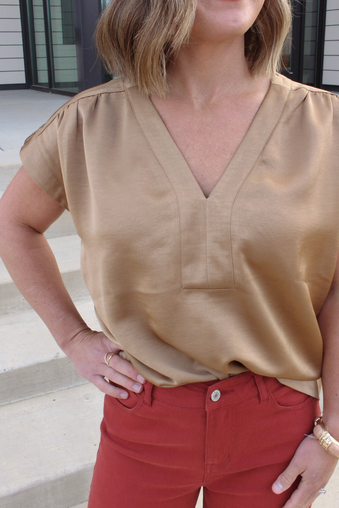 V-Neck Placket Shirring Top – Azlinn Hope